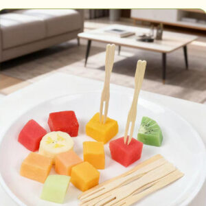 Disposable Bamboo Fruit Forks - Food-Grade & Kid-Friendly Dessert Picks 01